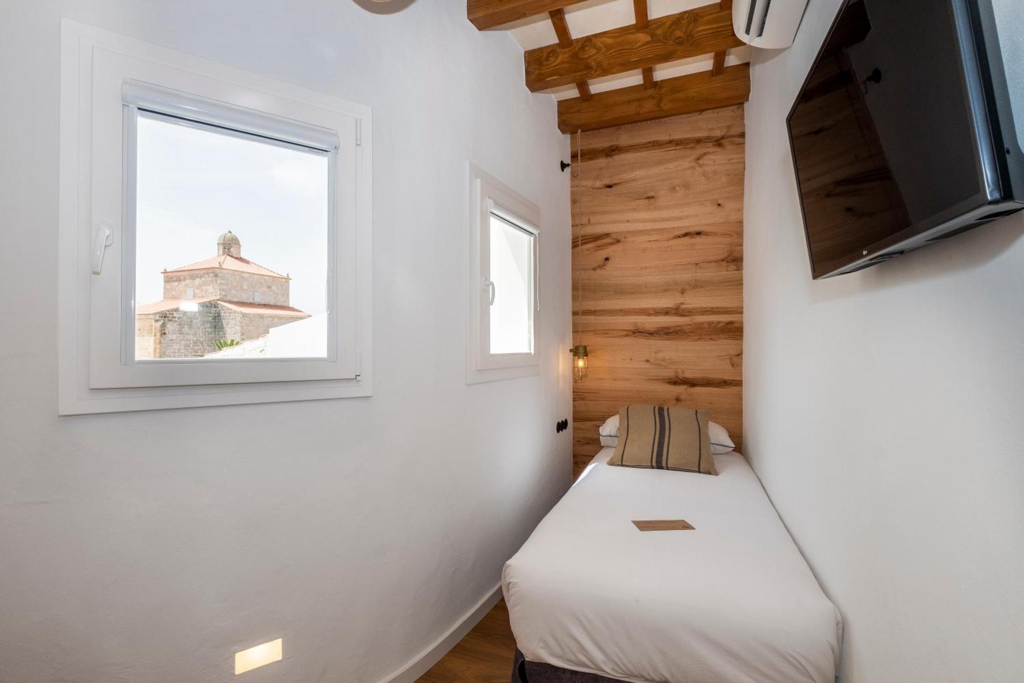 Nao Catedral Boutique Hotel Ciutadella  Zimmer foto